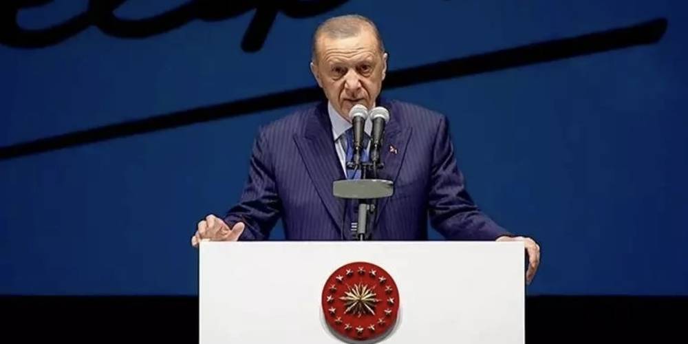 Cumhurbaşkanı Erdoğan, Necip Fazıl'ı Anma Programı'nda konuştu... "Üstadın Türkiye sevdasını siyasetimizin merkezine yerleştirdik"