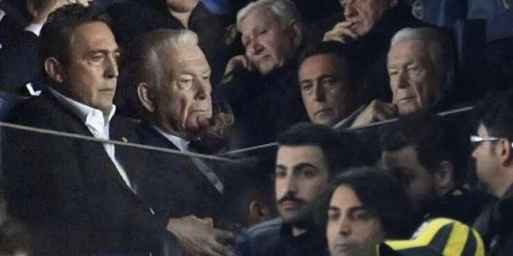 Uğur Dündar, Fenerbahçe Genel Kurulu'nda ıslıklanınca görevi bıraktı