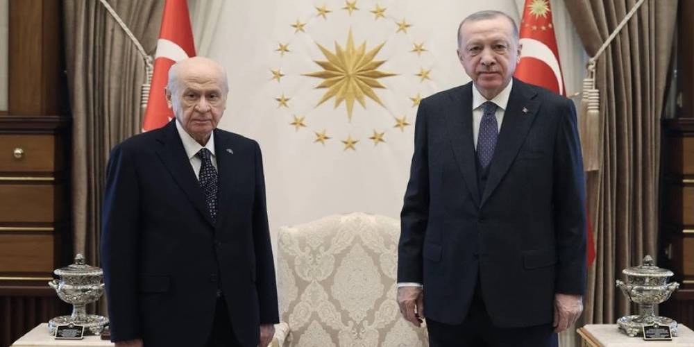 Cumhurbaşkanı Erdoğan ile Milliyetçi Hareket Partisi Genel Başkanı Bahçeli, iç ve dış gündemdeki gelişmeleri değerlendirdi