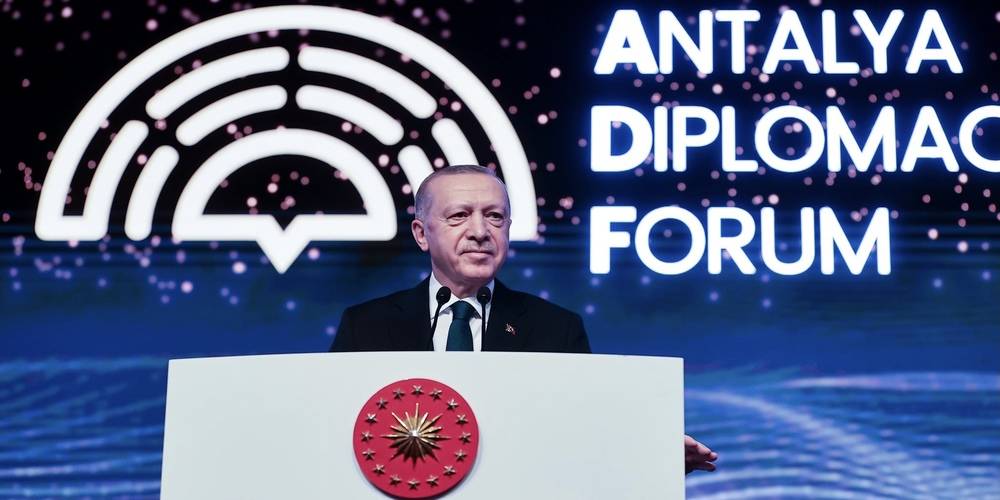 Cumhurbaşkanı Erdoğan dünyaya seslendi: “Kırım'ın işgaline tüm Batı tüm dünya ses çıkarmış olsaydı, acaba bugünkü tabloyla karşı karşıya kalır mıydık?"