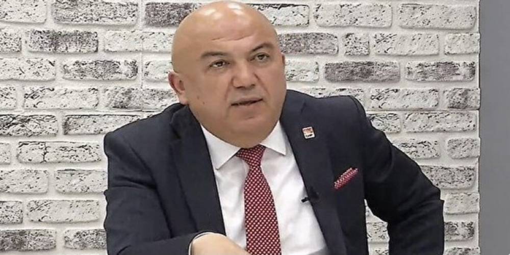 CHP Antalya İl Başkanı Nuri Cengiz, Antalya Büyükşehir Belediyesi’nde işe alınacak 655 kişinin, İYİ Parti ve CHP teşkilatlarından seçildiğini söyledi