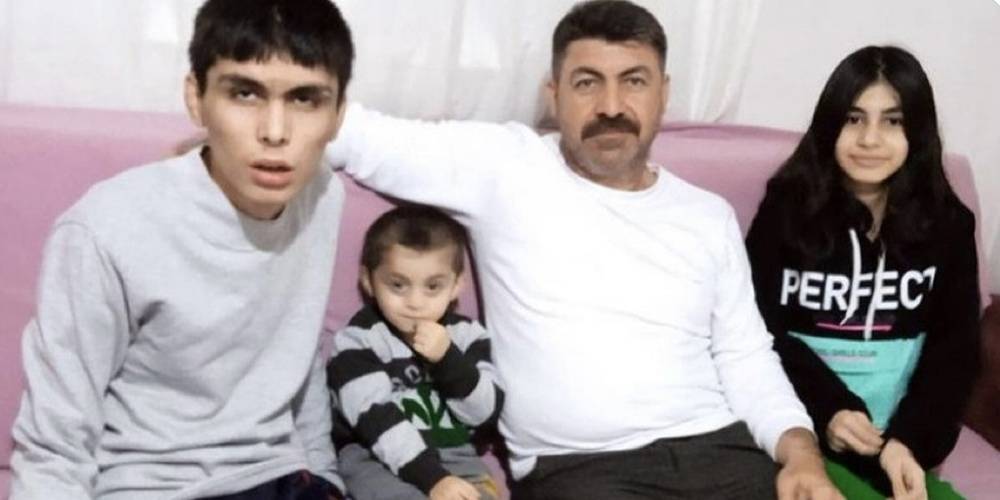 Adana Büyükşehir Belediyesi MHP'li diye işten çıkardı: Otizmli oğlumdan nasıl helallik alacaksınız?