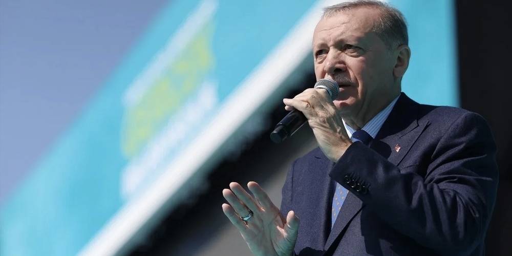 Cumhurbaşkanı Erdoğan'dan Ekrem İmamoğlu'na sert sözler: Tutmayın küçük enişteyi karakteri