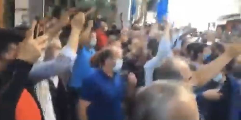 İYİ Parti Genel Başkanı Meral Akşener Rize'deki ikinci durağı Çayeli'nde de protesto edildi