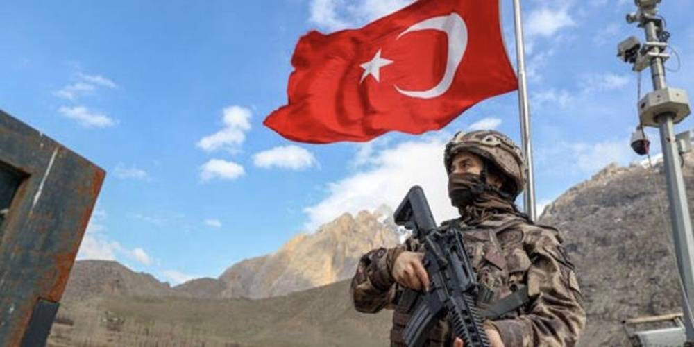 Son dakika… İkna çalışmaları sonucu PKK'dan kaçan bir terörist daha teslim oldu