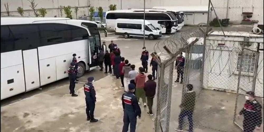 İstanbul’da kaçak göçmen denetiminde 449 kişi yakalandı