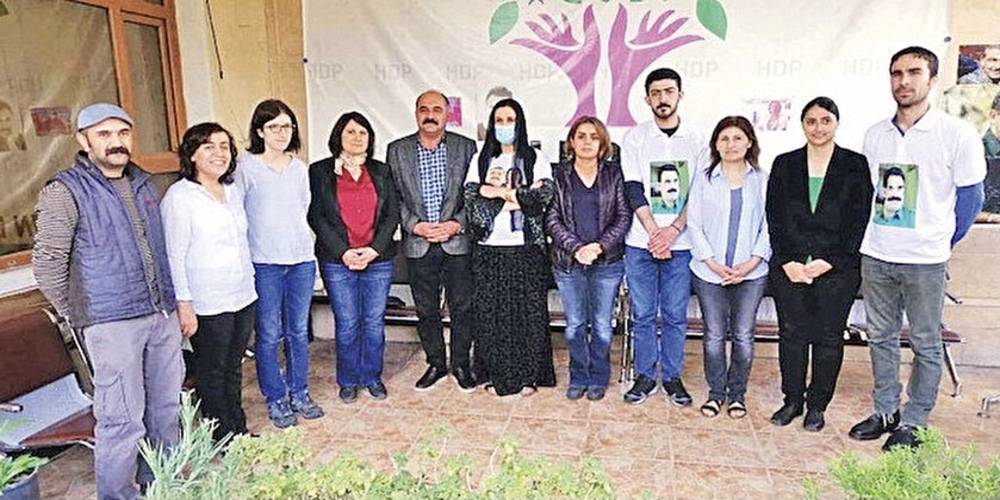 TSK vurdukça HDP PKK’ya gitti: 3 yılda 100 ziyaret