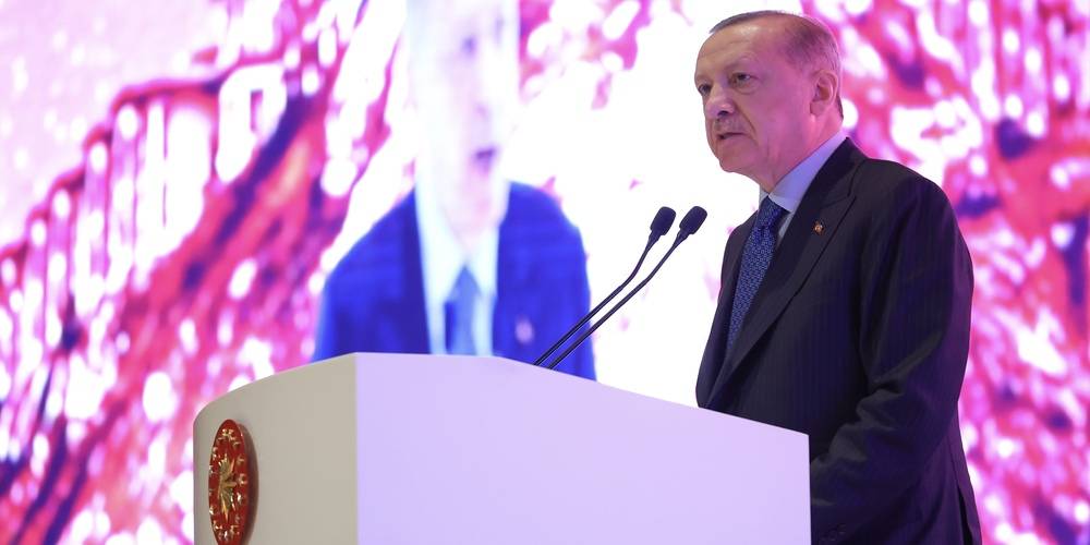 27 Mayıs Darbesi'nin 62. yılı... Cumhurbaşkanı Erdoğan, tarihi belgeyi gösterdi: ‘Bay Kemal’in söylediklerinden farkı var mı?’