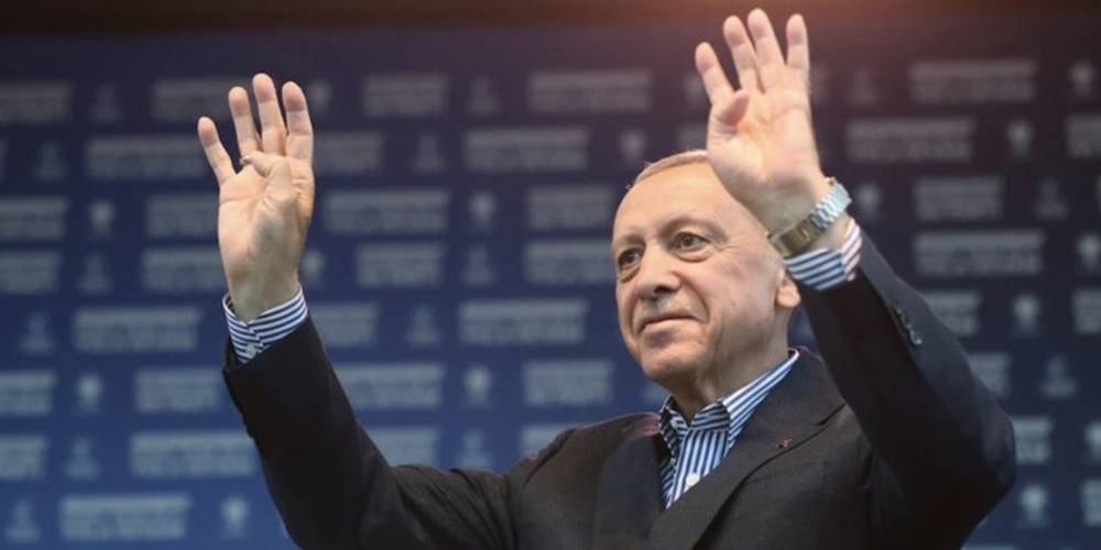 Telegraph, Türkiye'yi ve Erdoğan'ı hedef aldı: Kaybederse dünya sevinecek