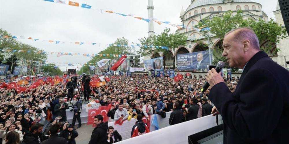 Cumhurbaşkanı Erdogan: Meral hanımı masadan kalktığında üç günde tıpış tıpış oraya döndürende, Muharrem İnce’yi seçime üç gün kala adaylıktan çektiren de aynı güçtür