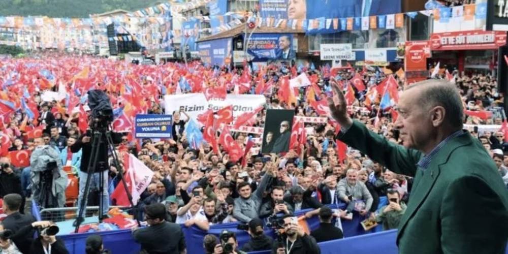 Cumhurbaşkanı Erdoğan: PKK'lıların, FETÖ'cüleri cezaevinden salma sözüyle birilerine şirin görünebilirsin ama milletim bunu affetmez Kılıçdaroğlu