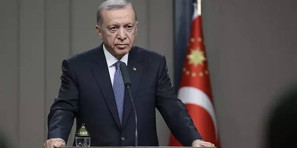 Cumhurbaşkanı Erdoğan'dan Ekrem İmamoğlu'na tepki: Milletin cebinden özel uçakla Roma turu yaptırılamaz