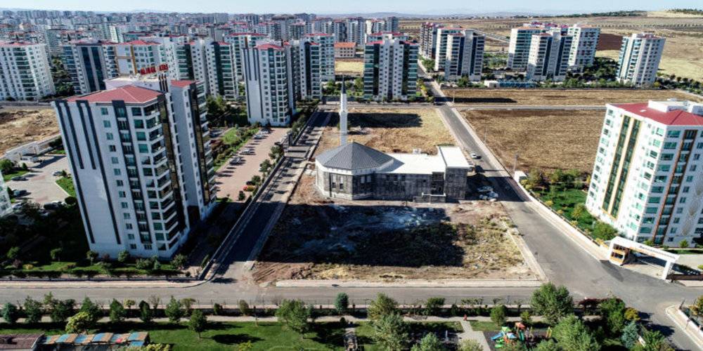 Diyarbakır'da HDP'lilerin itiraz ettiği camilerden 2021'de ezan sesi yükselecek: İnşaatlarda sona gelindi
