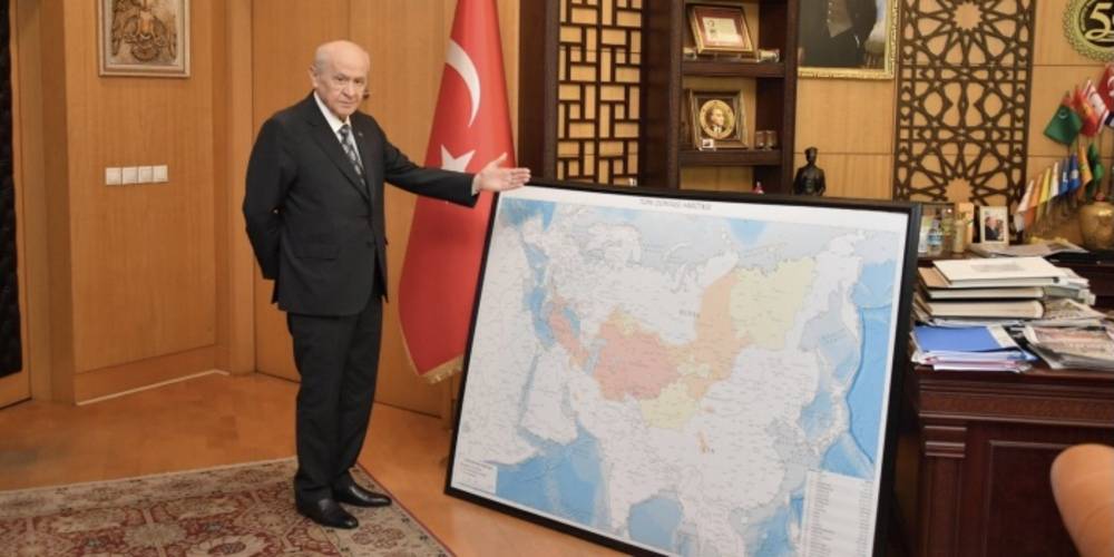 MHP Genel Başkanı Bahçeli'den Cumhurbaşkanı Erdoğan'a tebrik