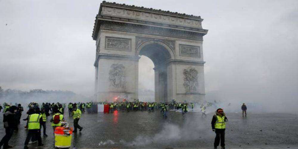 Fransa'da "sarı yelekliler" eyleminin 3'üncü yılı: Meydanlarda hazırlık