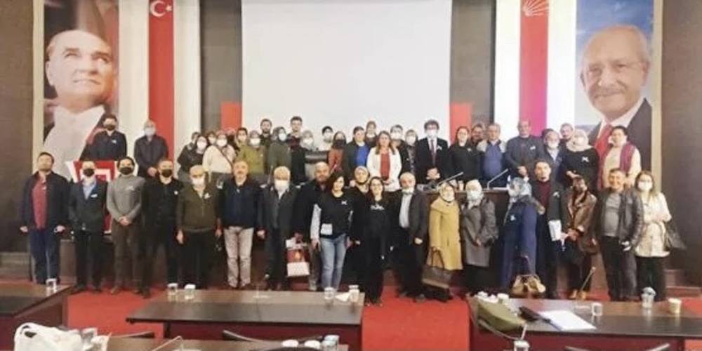 CHP Genel Başkan Yardımcıları Karaca ve Taşkın, genel merkezde FETÖ’den tutuklu askeri öğrencilerin aileleriyle görüştü