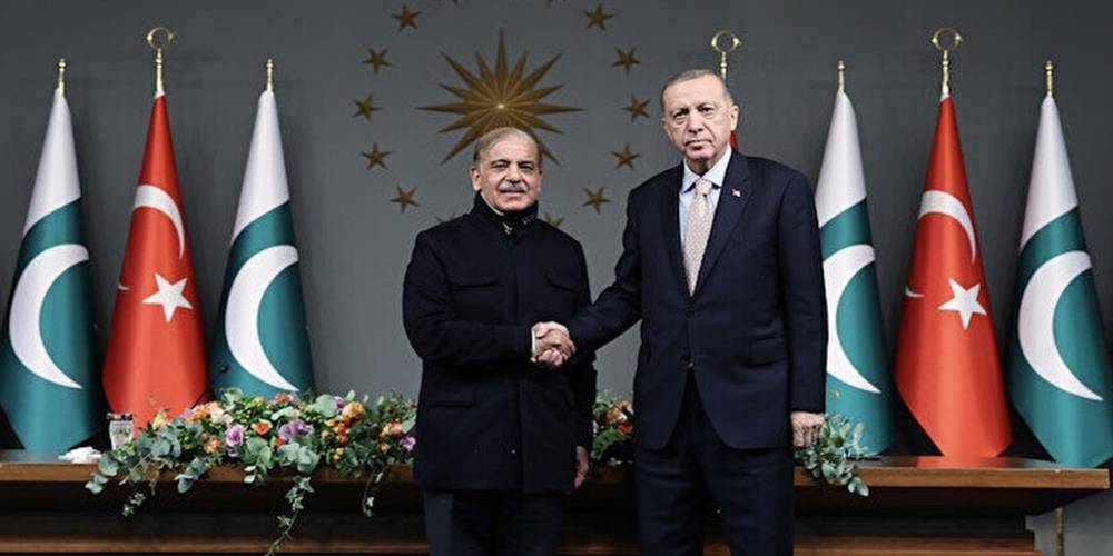 Cumhurbaşkanı Erdoğan'dan Pakistan Başbakanı Şerif ile ortak basın toplantısında önemli açıklamalar: İlişkilerimizi her alanda ileriye götüreceğiz