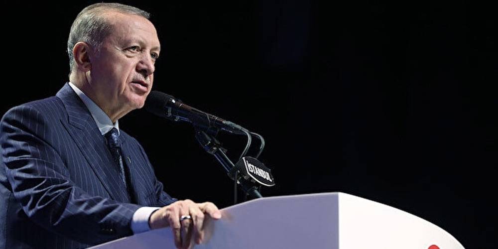 Cumhurbaşkanı Erdoğan'dan CHP'ye 'başörtüsü' tepkisi: Hadi bakalım bu seçimde kaç tane başörtülü milletvekili adayı çıkaracaksın?