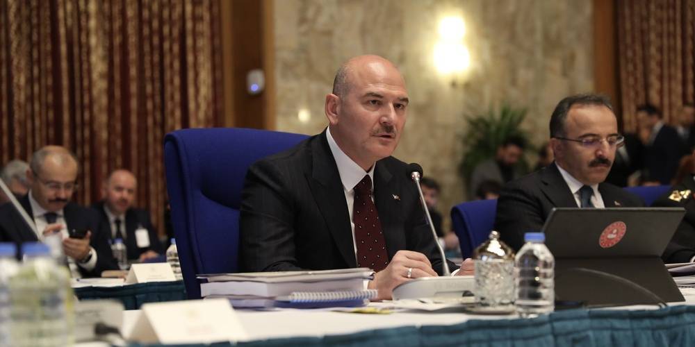 İçişleri Bakanı Süleyman Soylu'dan CHP'li belediyelere: "Terör örgütlerine neler yaptıklarını açıklayacağım"