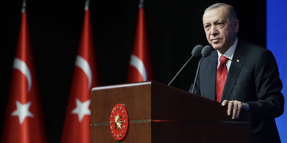 Cumhurbaşkanı Erdoğan: "Önümüzdeki yıl sonuna kadar tüm köylerimizde, Köy Yaşam Merkezlerini hayata geçirmeyi hedefliyoruz."