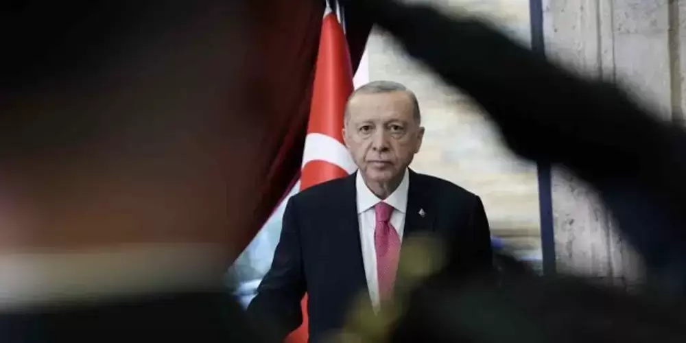 Cumhurbaşkanı Erdoğan: Cumhuriyetimizi ilelebet payidar kılmak için aşkla çalışıyoruz