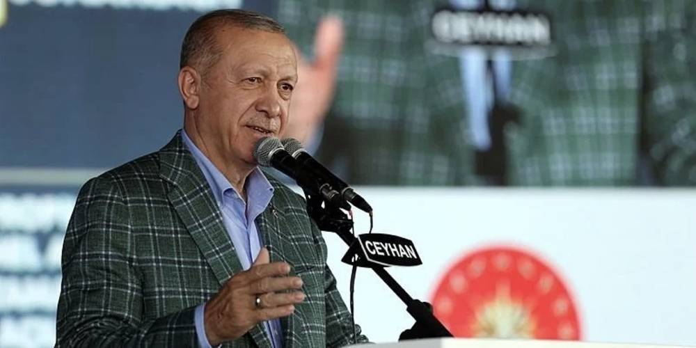 Cumhurbaşkanı Erdoğan: "Türkiye'ye güvenip yatırım yapan hiç kimse pişman olmaz. Tam tersine, sağladığı büyük kazançtan hep memnuniyet duyar."