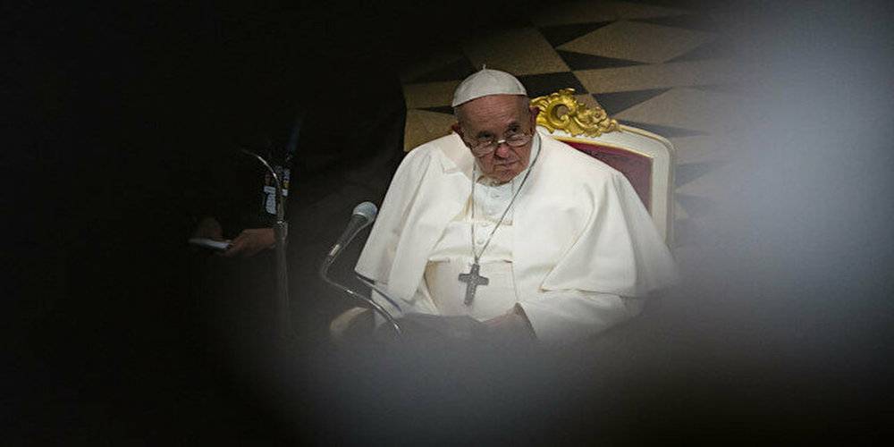 Özür dilemedi: Papa, Fransa'da 216 bin çocuğun cinsel istismar mağduru olması nedeniyle üzgün