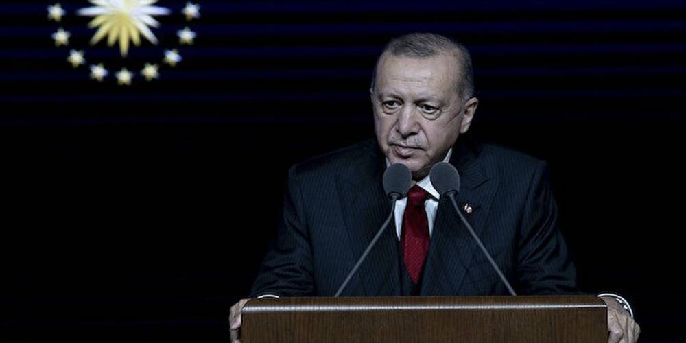 Cumhurbaşkanı Erdoğan: "Öğretmenlerimizi de kapsayan 3600 ek gösterge meselesini önümüzdeki yılın sonuna kadar çözüme kavuşturmayı planlıyoruz."