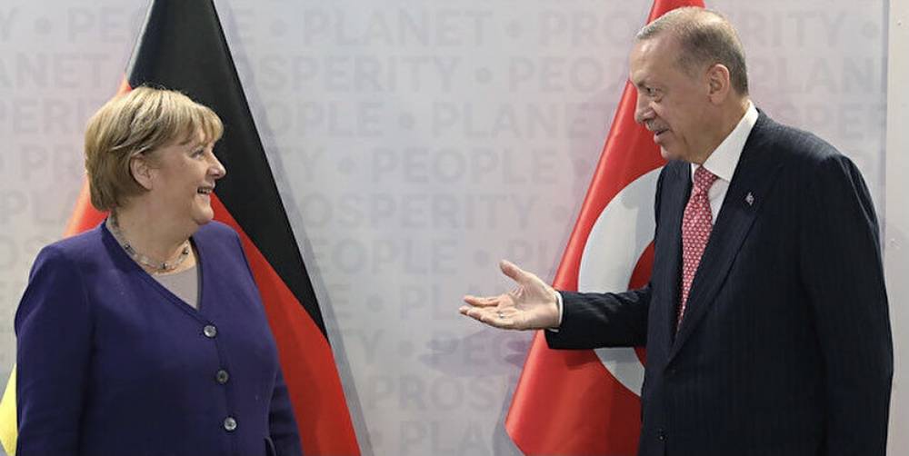 Cumhurbaşkanı Erdoğan Almanya Başbakanı Merkel ile bir araya geldi