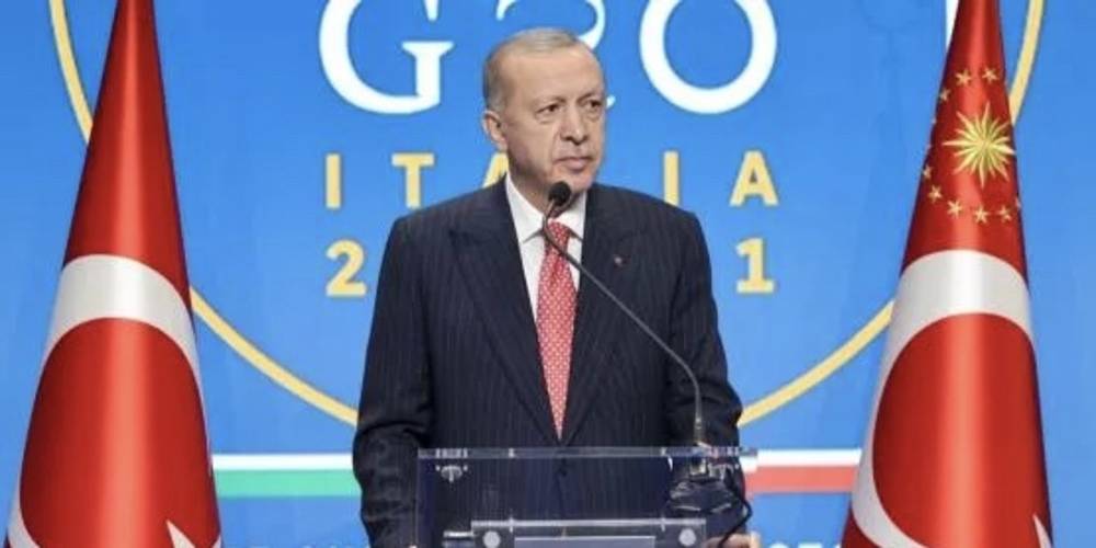Cumhurbaşkanı Erdoğan: Biden'a terör örgütlerine destekleri konusunda üzüntümüzü ilettik