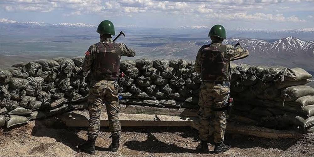 PKK'lı terörist ikna çalışmaları sonucu teslim oldu