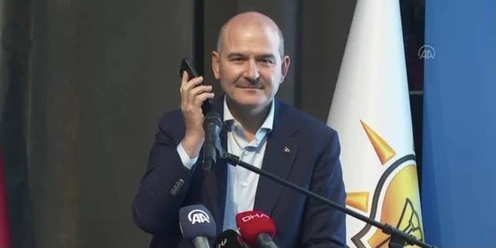 Cumhurbaşkanı Erdoğan, AK Parti Başakşehir İlçe Danışma Meclisi toplantısına telefonla bağlandı