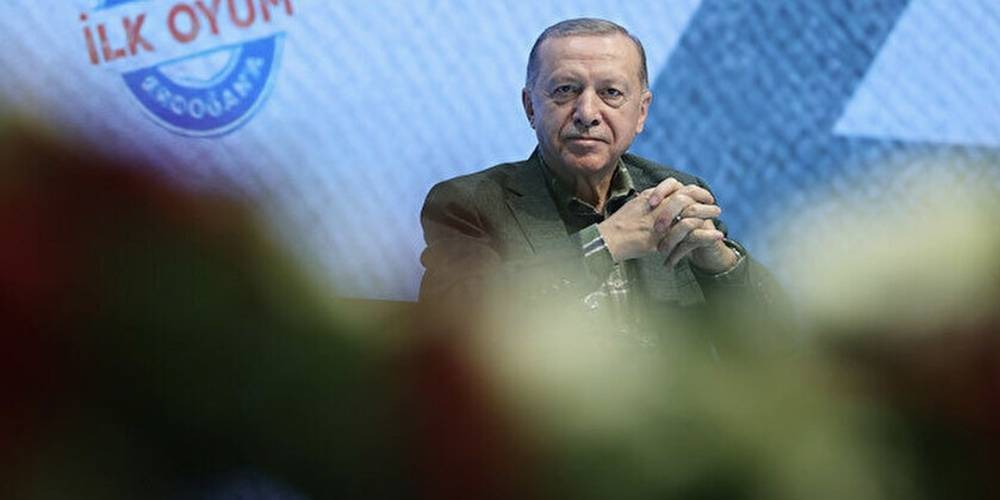 Cumhurbaşkanı Erdoğan'dan Diyarbakır'da Kılıçdaroğlu'na tepki: FETÖ'cülerle hamburger yemenin derdinde değiliz