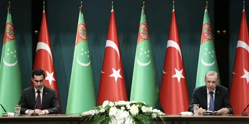 Cumhurbaşkanı Erdoğan: Türkmenistan ile 13 alanda iş birliği anlaşması imzaladık