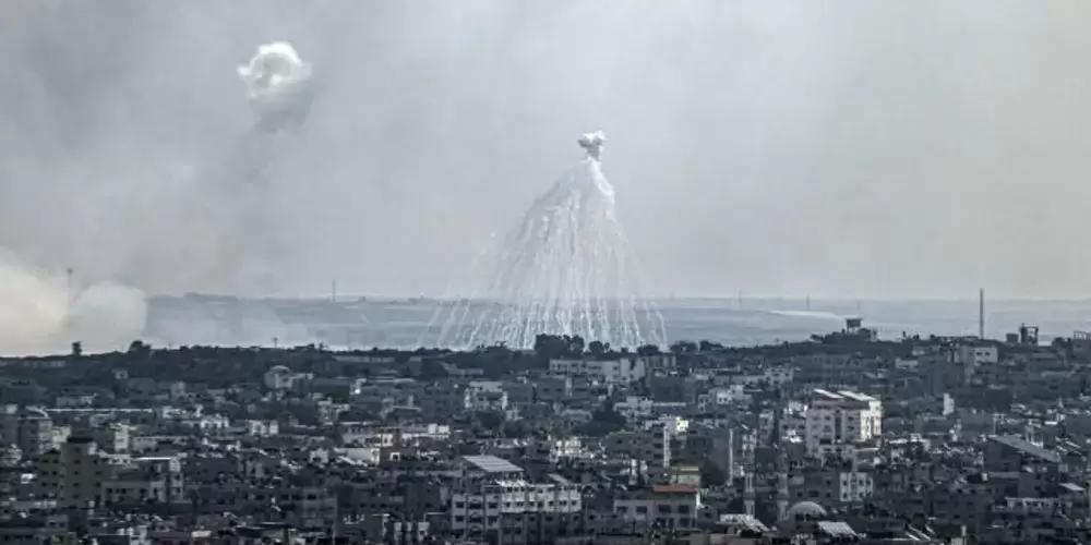 El-Aksa: İsrail, Gazze'ye beyaz fosfor bombasıyla saldırıyor
