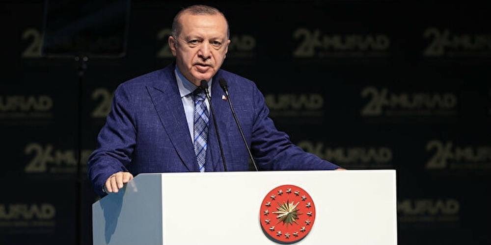 Cumhurbaşkanı Erdoğan: "En kısa sürede enflasyonu kontrol altına alarak raflardaki, etiketlerdeki fahiş fiyat artışlarının önüne geçeceğiz."