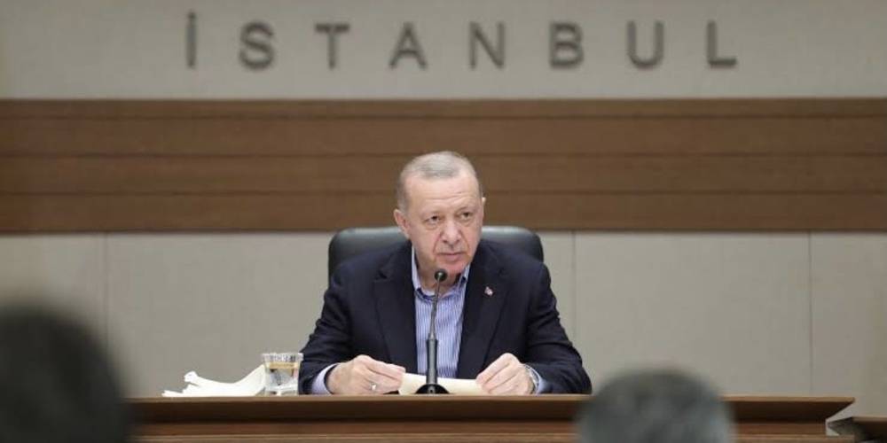 Cumhurbaşkanı Erdoğan: "Zincir marketlerdeki fiyat farklılıklarının üzerine gitmek suretiyle buralardaki ciddi fiyat farklılıklarını da süratle kaldıracağız."