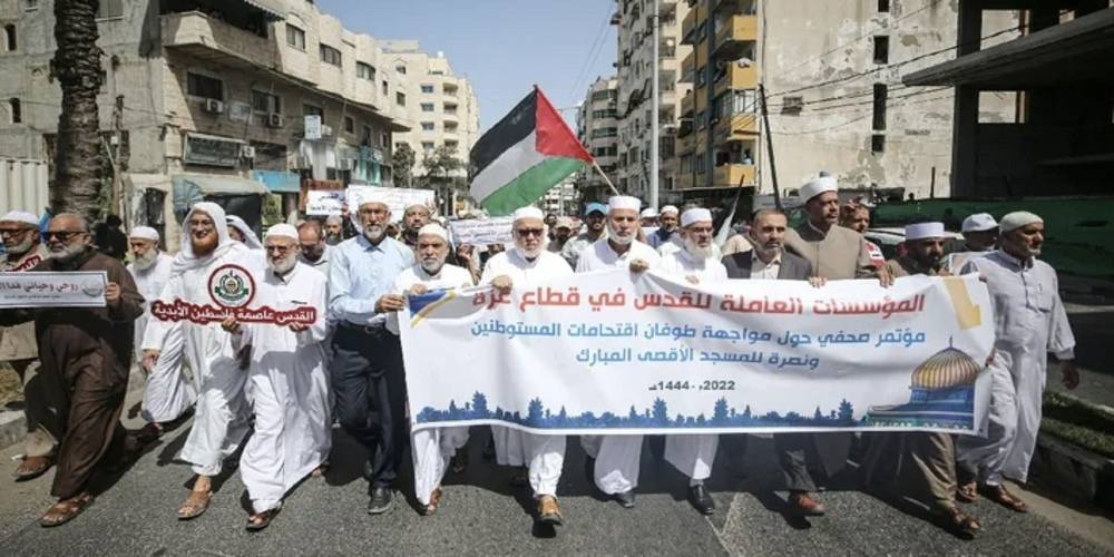 Gazze'deki Filistinlilerden Yahudilerin Mescid-i Aksa baskınına tepki