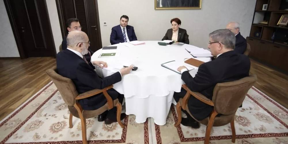 Birbirlerinin altını oymuşlar! Seçim öncesi Ahmet Davutoğlu'nun Meral Akşener'e yaptığı teklif ortaya çıktı