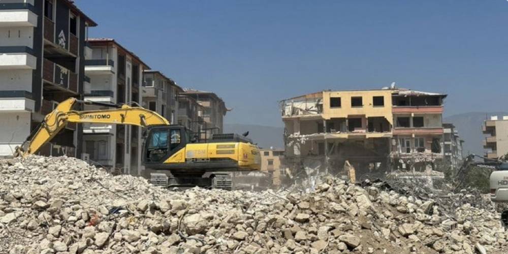 Dünya Bankası, deprem bölgesindeki imar çalışmaları için 1 milyar dolarlık kredi desteğini onayladı